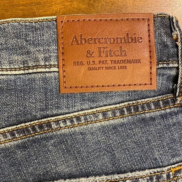 Abercrombie Fitch 30x32 NWT Rustin Athletic Skinny Mens Jeans Stretch Distressed - Picture 10 of 11